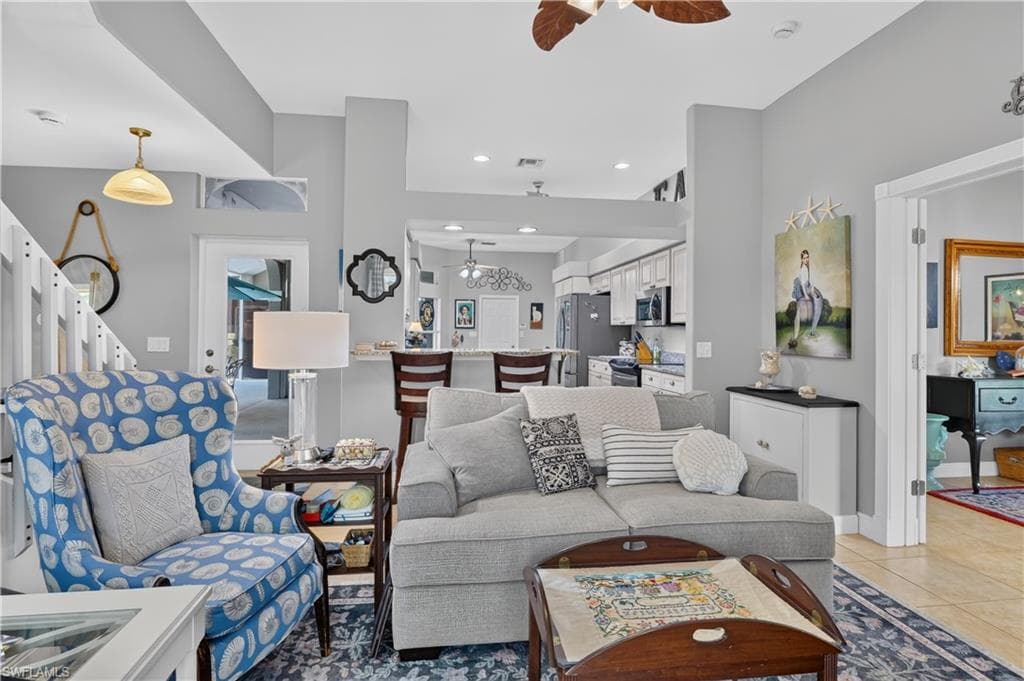 4139 9th AVE-11