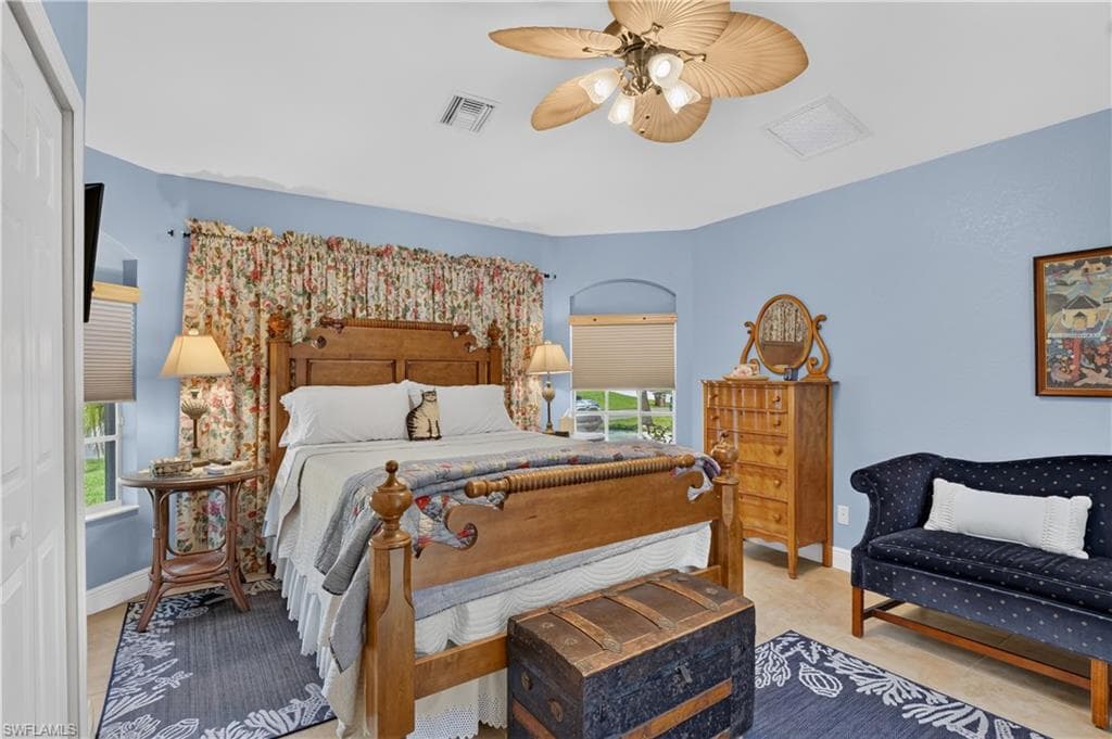 4139 9th AVE-35