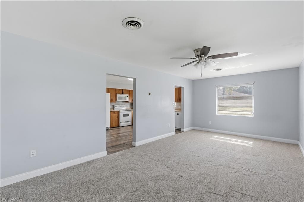 4220 Deleon ST-6