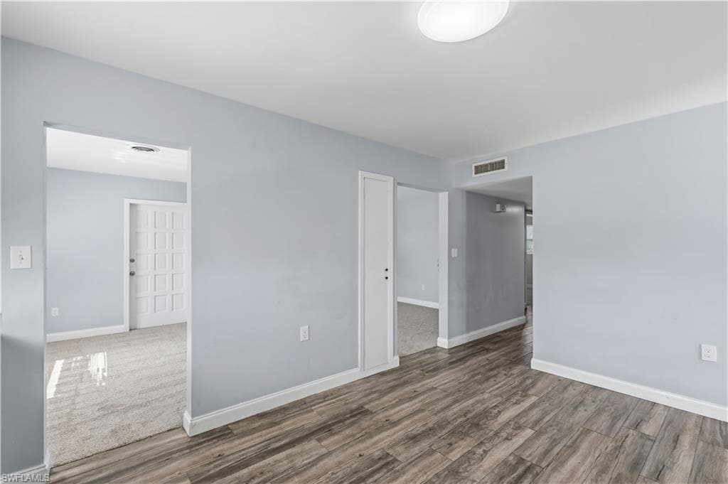 4220 Deleon ST-13