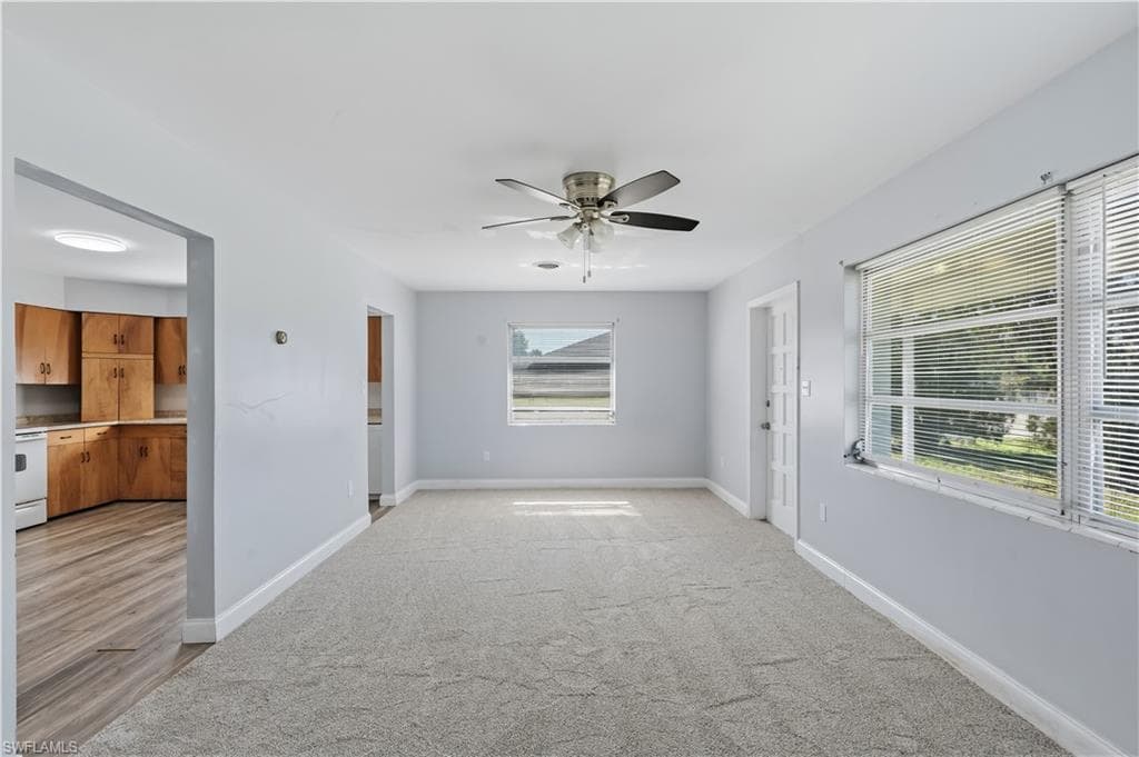 4220 Deleon ST-5