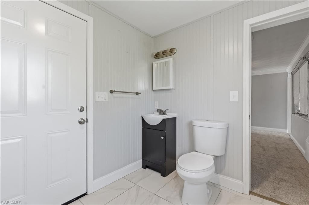 4220 Deleon ST-20