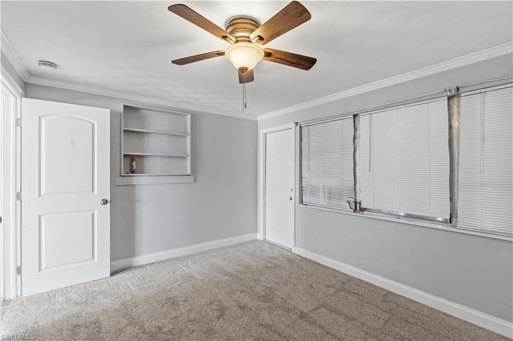 4220 Deleon ST-18