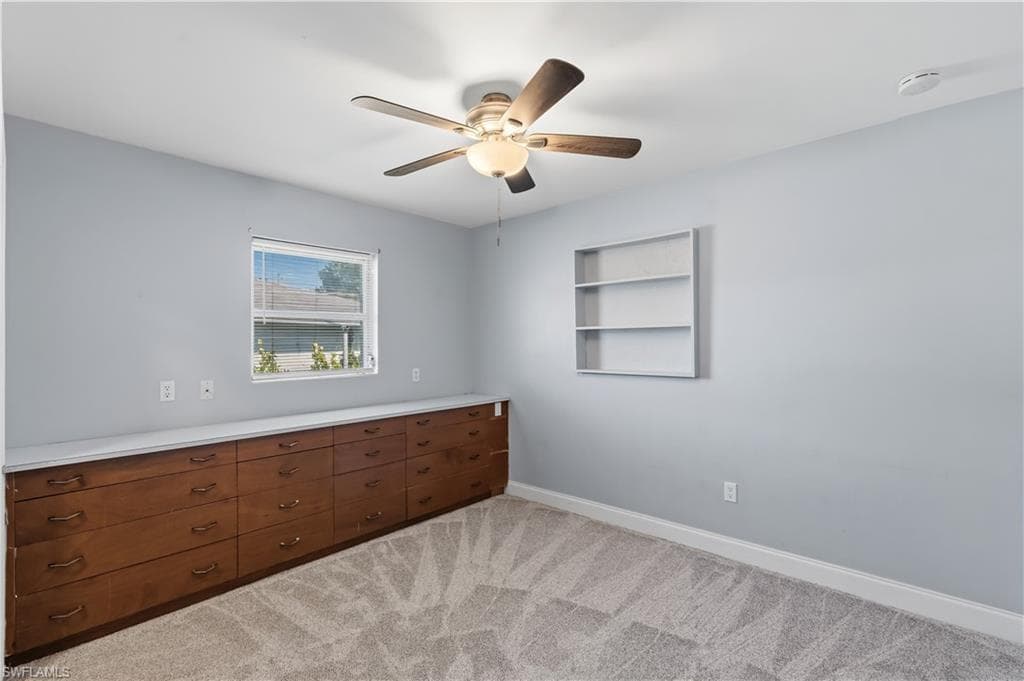 4220 Deleon ST-21