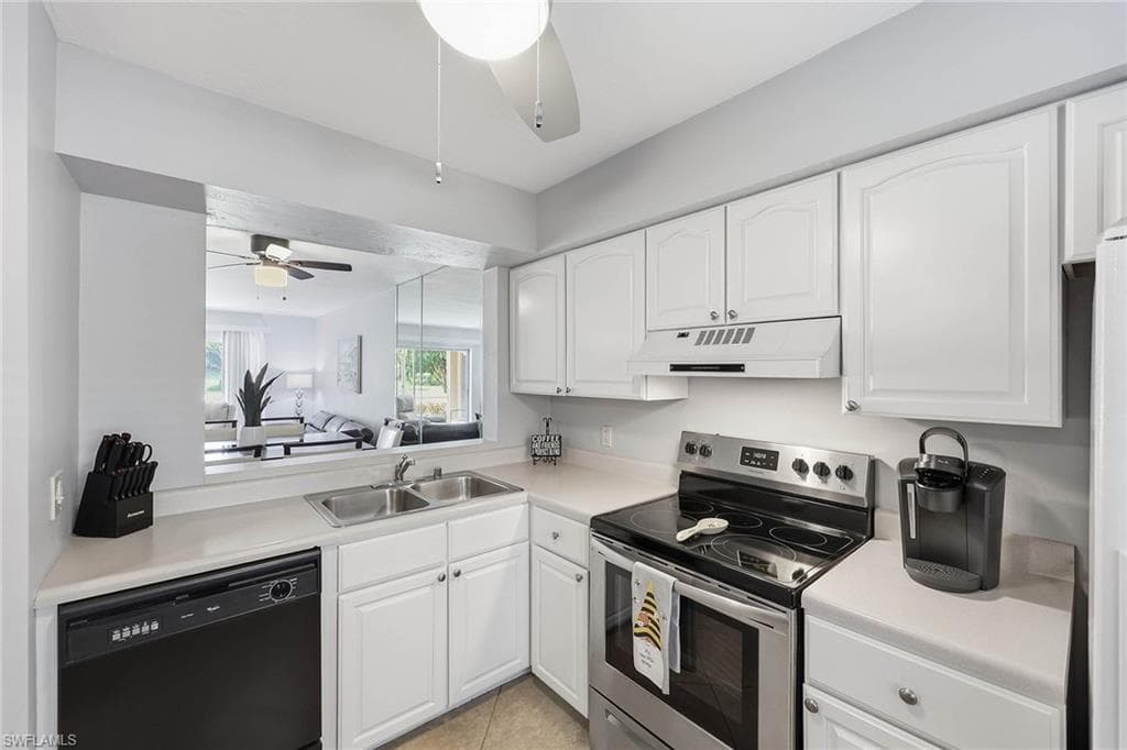 1075 Foxfire LN 103-7
