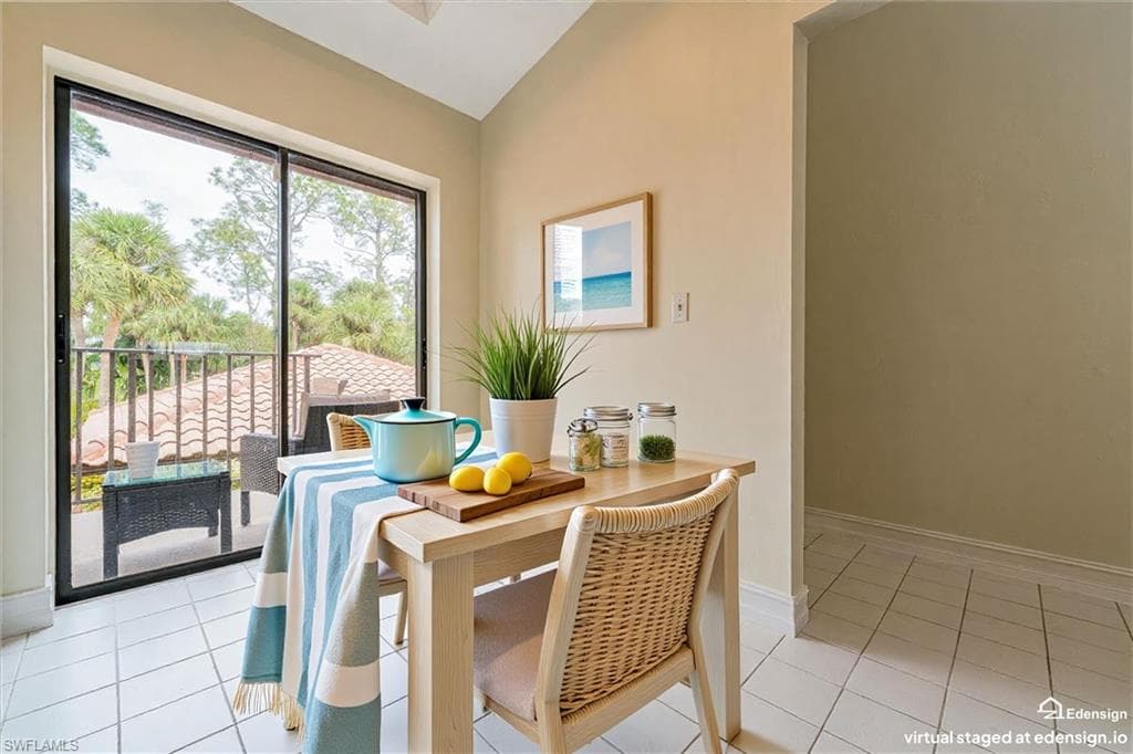 3219 Horse Carriage WAY 6-11
