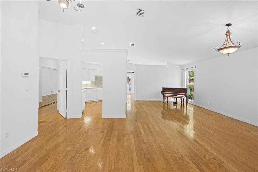 3157 Carriage CIR-6