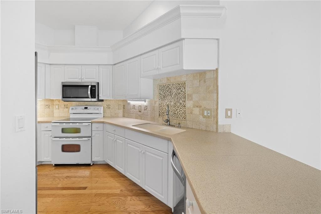 3157 Carriage CIR-10