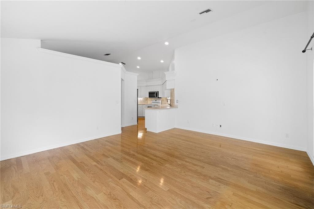 3157 Carriage CIR-15