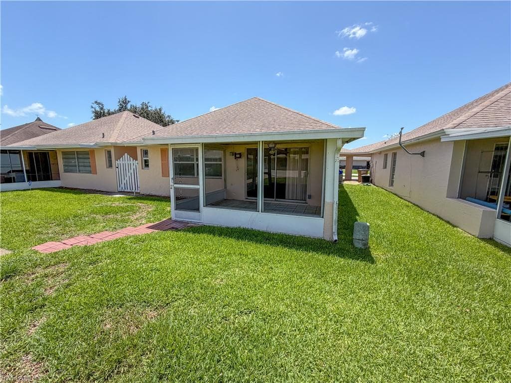 323 Dania ST-25