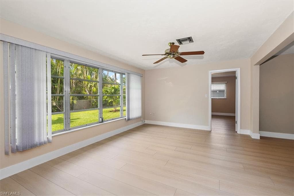 1442 Woodwind CT-19