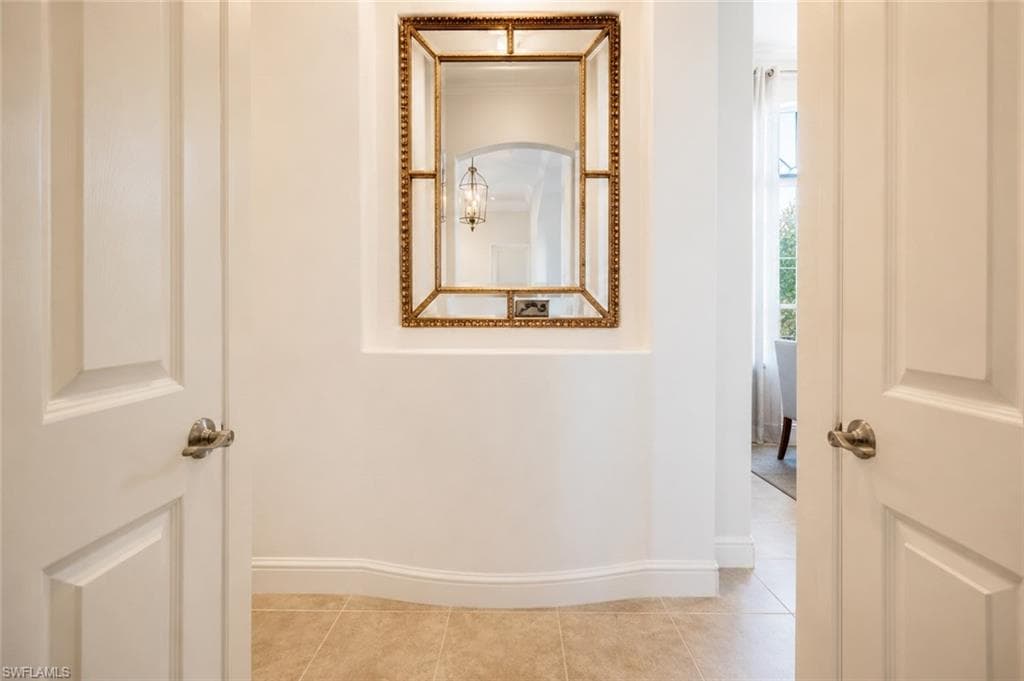 8263 Potomac LN-27