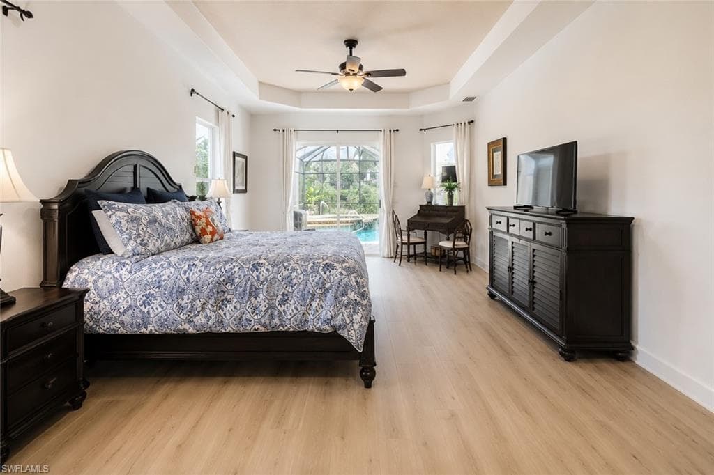 8263 Potomac LN-28