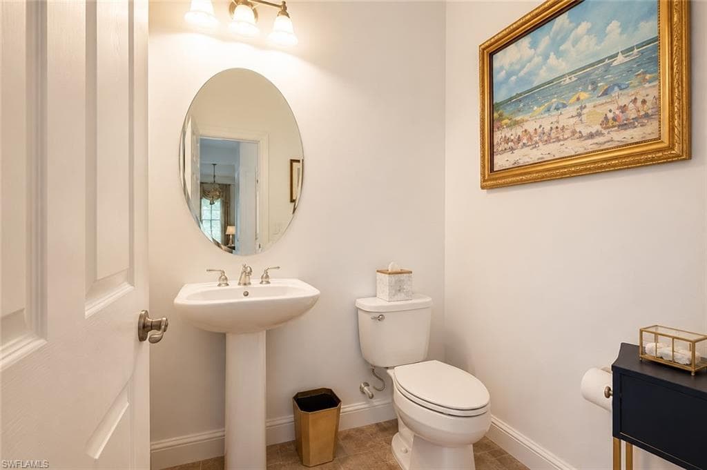 8263 Potomac LN-45