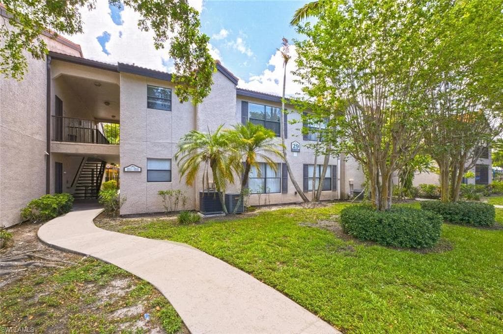 2106 Arbour Walk CIR 2911-2