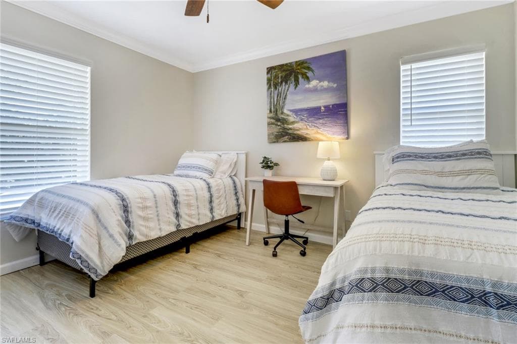 1358 Derbyshire CT F201-26