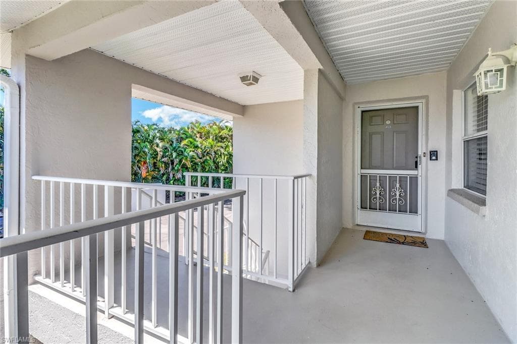 1358 Derbyshire CT F201-3