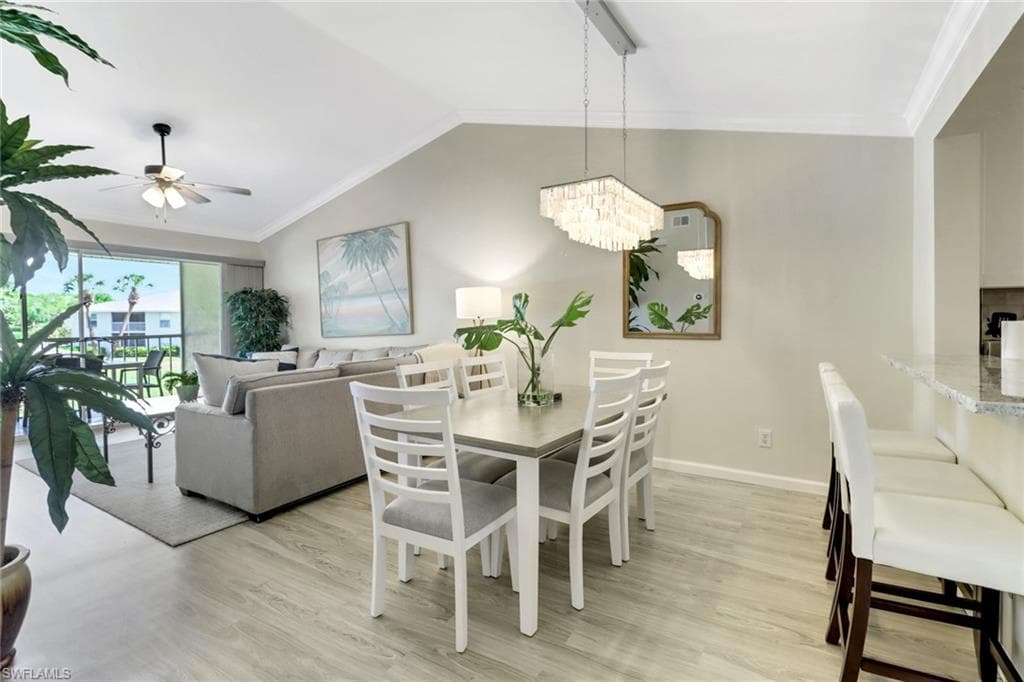 1358 Derbyshire CT F201-9