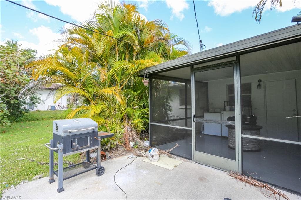 159 5th ST-20