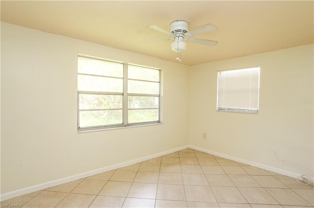159 5th ST-15