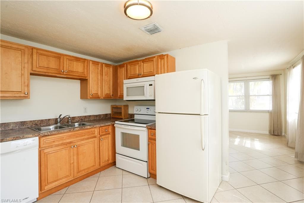 159 5th ST-11