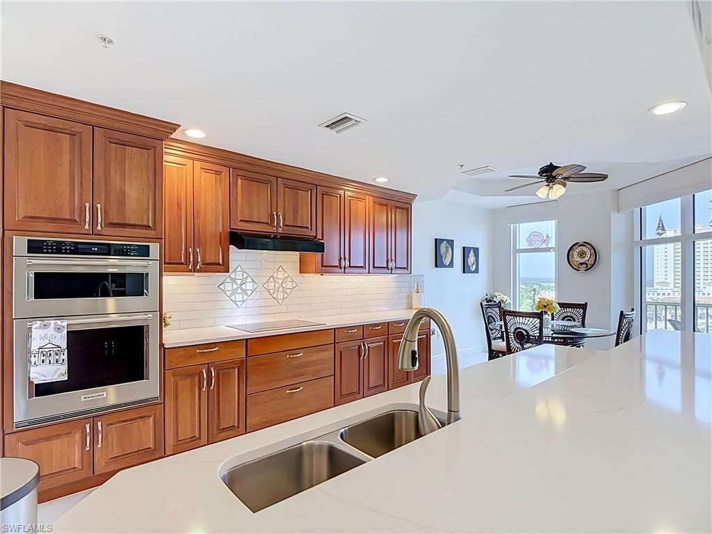 6081 Silver King BLVD 604-12