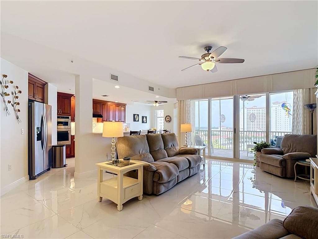 6081 Silver King BLVD 604-8
