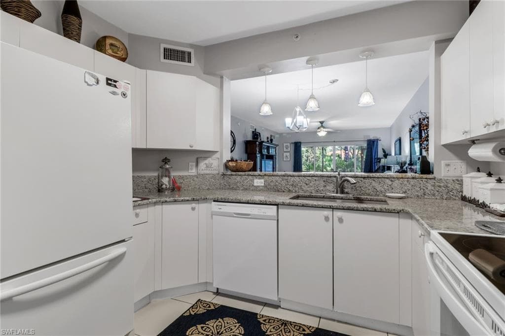 7823 Regal Heron CIR 105-11