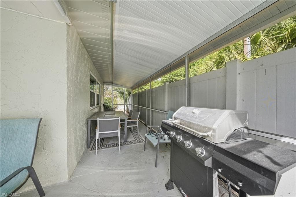 2473 Poinciana ST-41