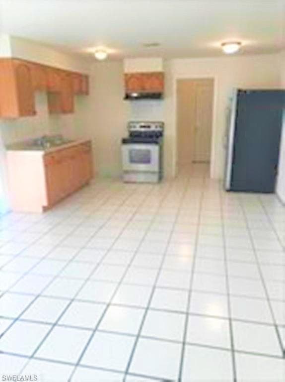 275 Hubbard AVE-2