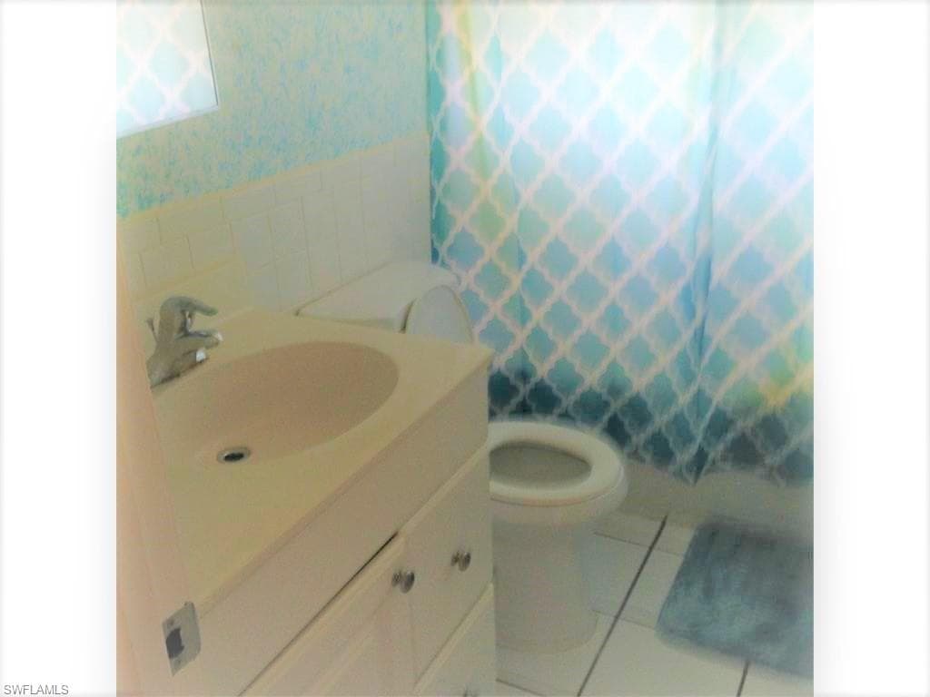 275 Hubbard AVE-5