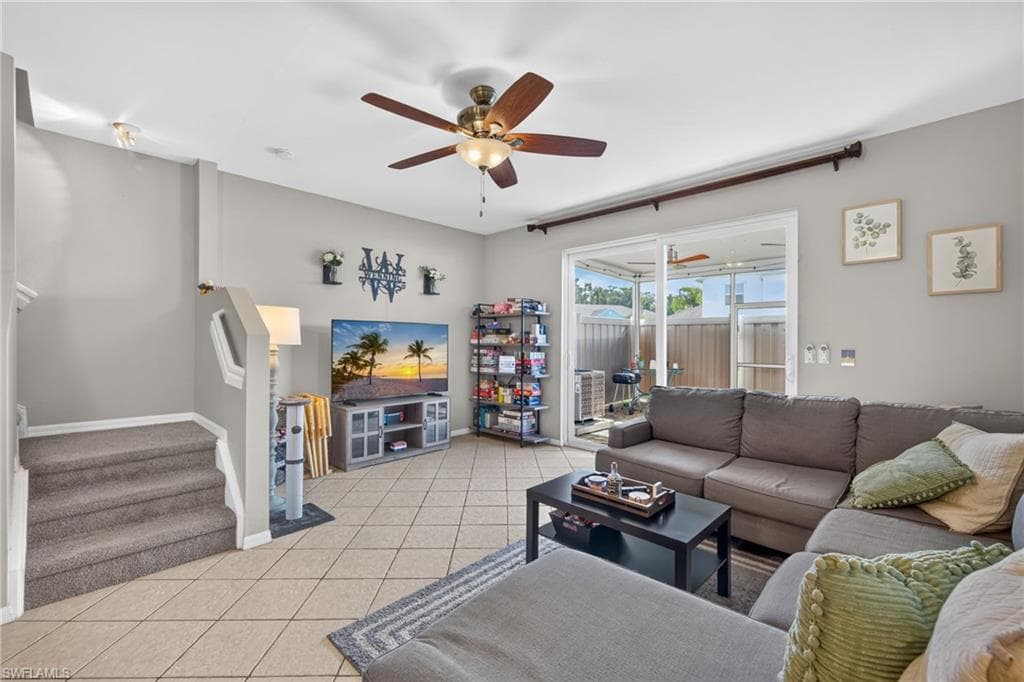 3009 Palmetto Oak DR 103-6