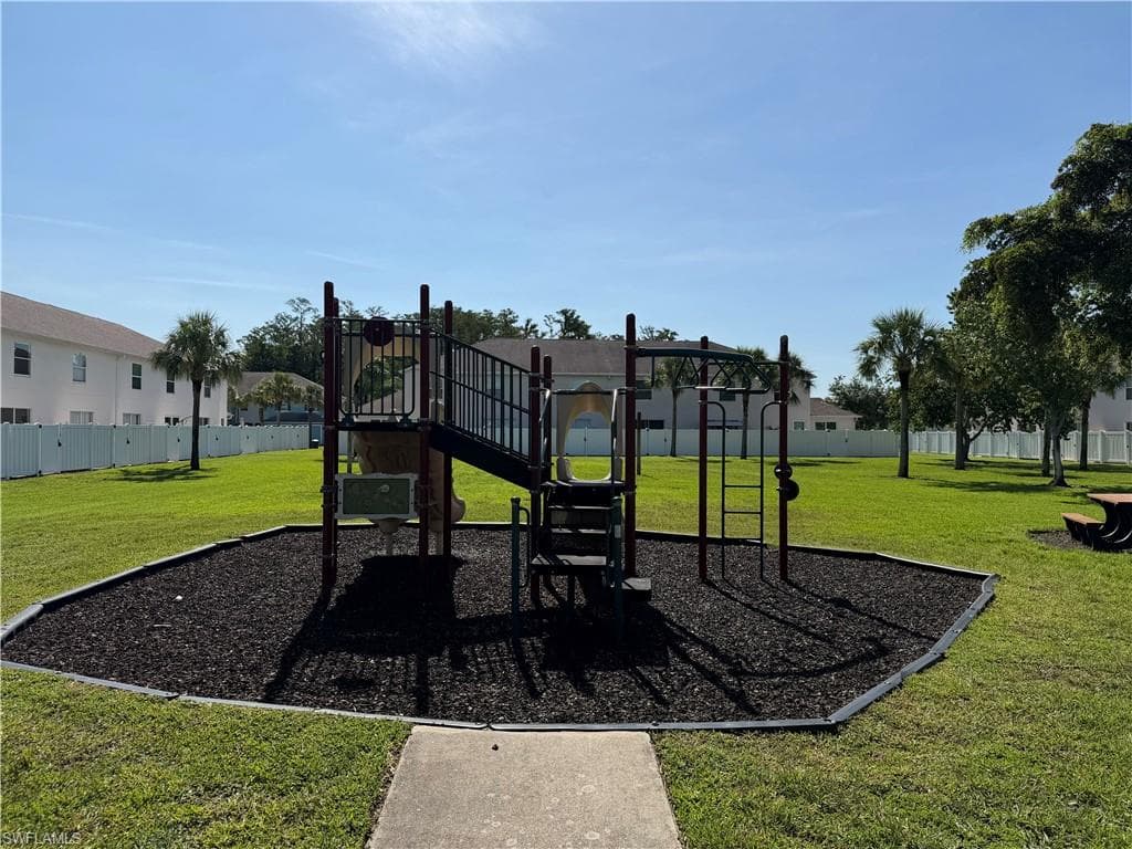 3009 Palmetto Oak DR 103-34