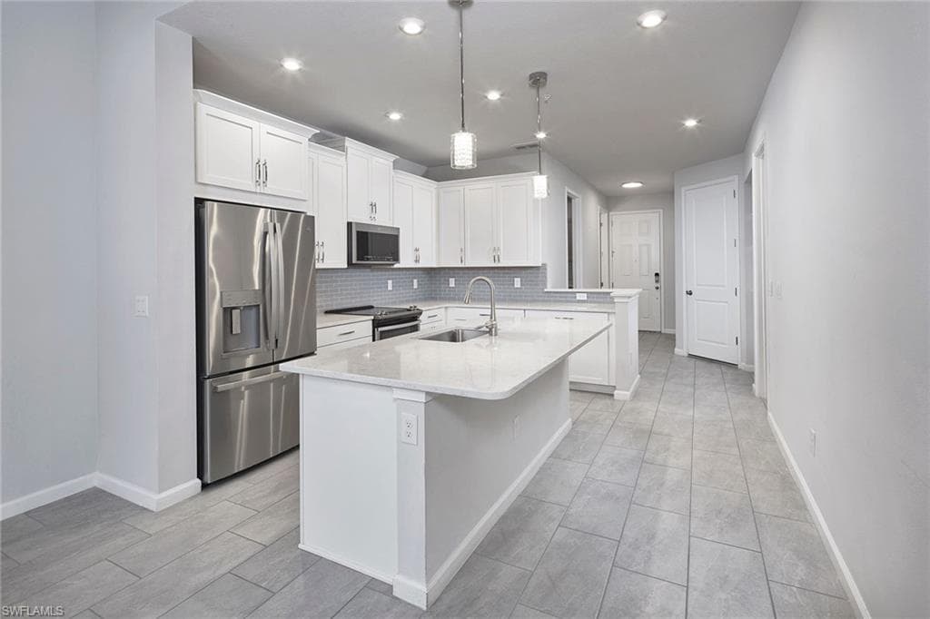 4659 Arboretum CIR 103-9