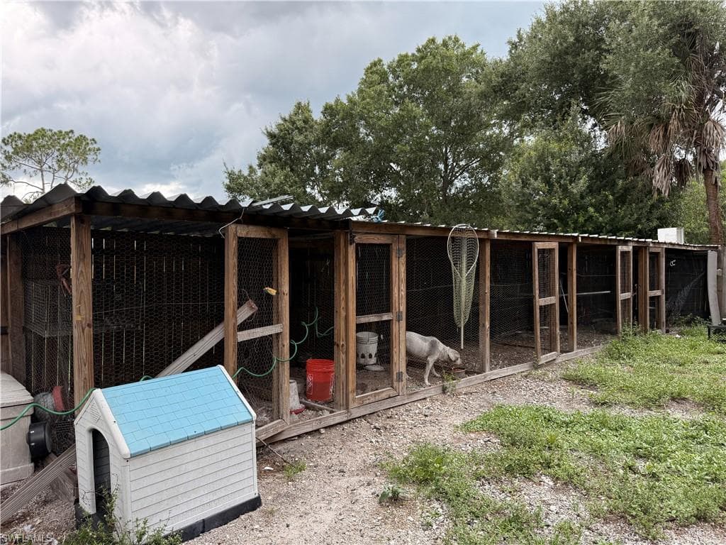 8219 Bartholomew DR-20