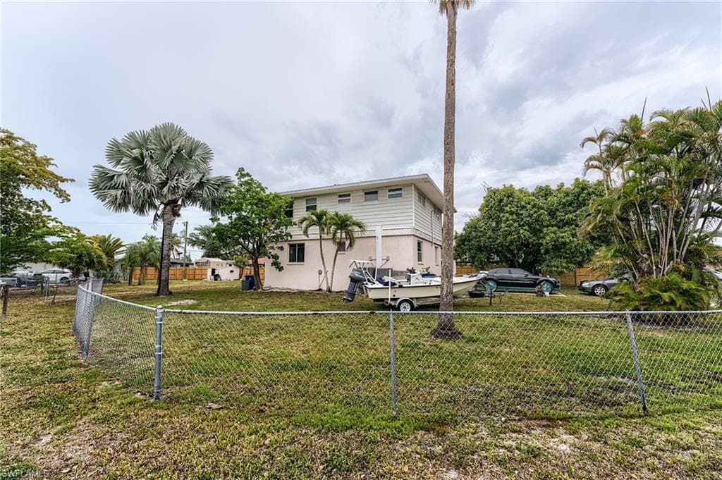 16910 -16912 Juanita AVE-29
