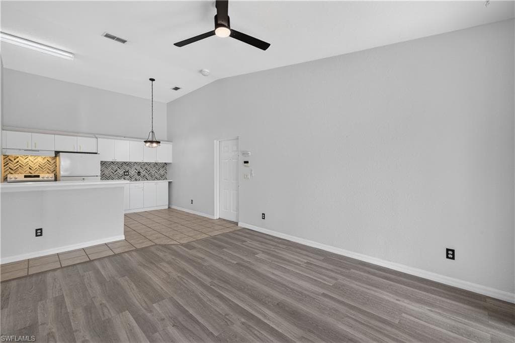 27103 Matheson AVE 206-2