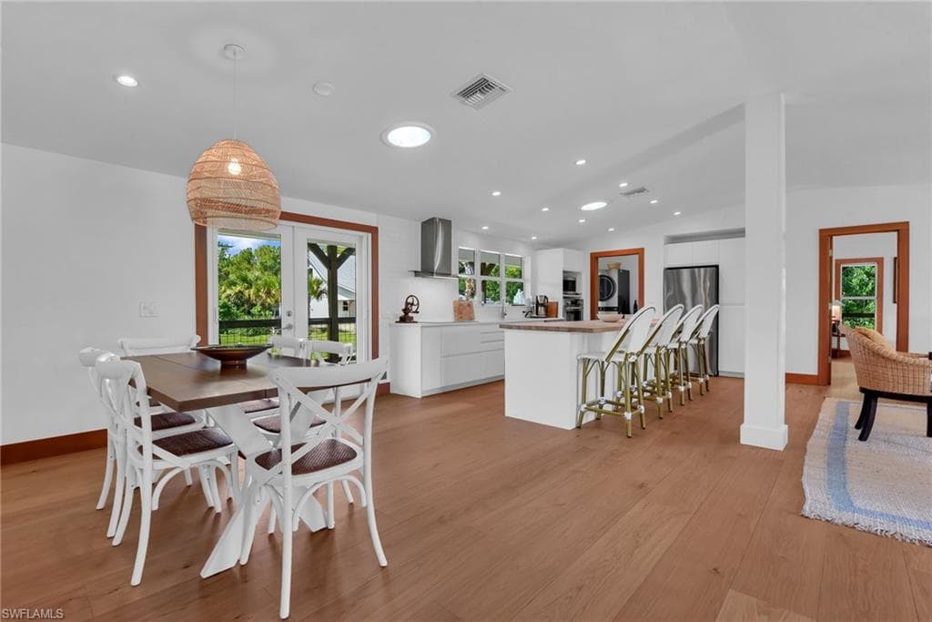 828 Sanctuary RD-11