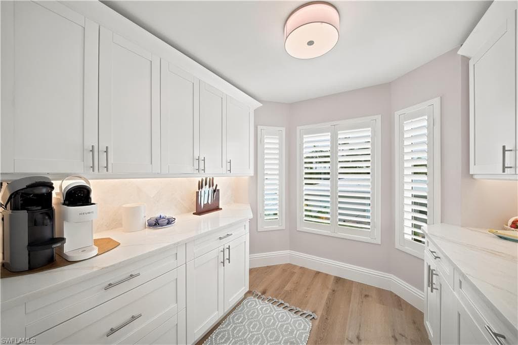 248 4th AVE S D201-10