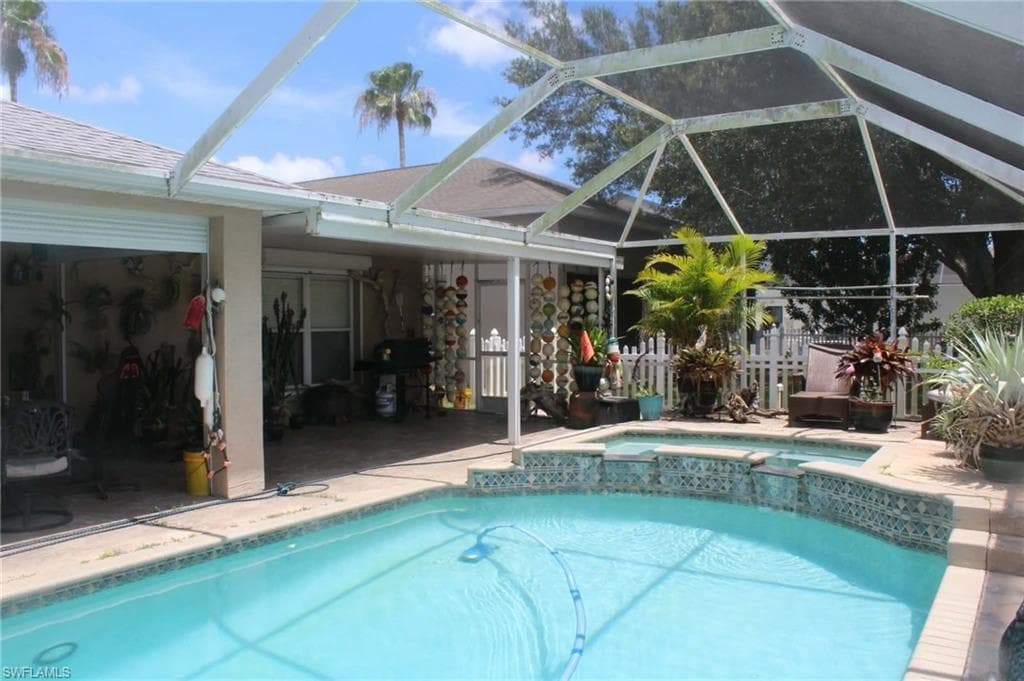 12810 Aston Oaks DR-36