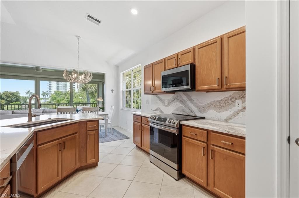 26914 Montego Pointe CT 202-10