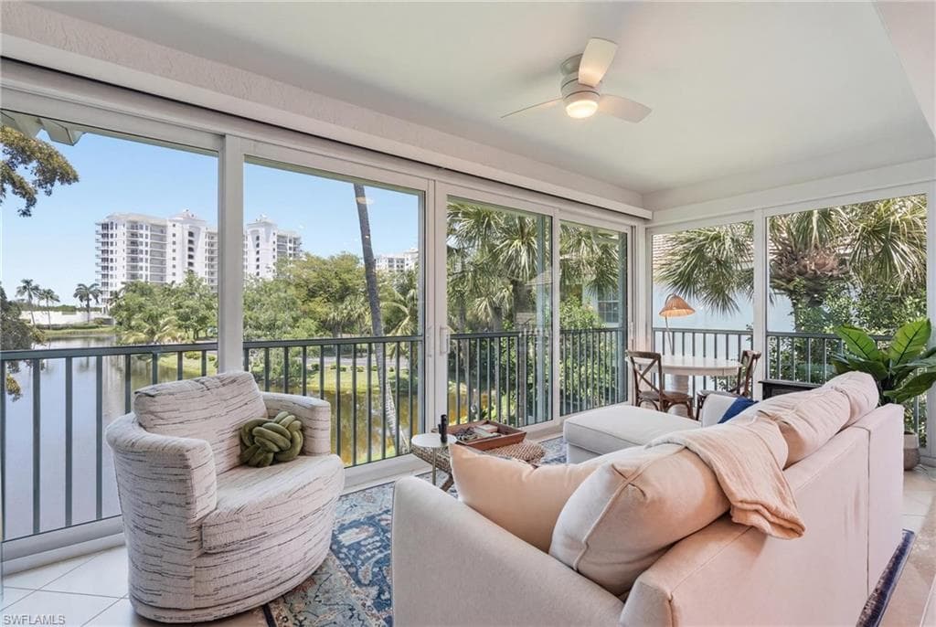 26914 Montego Pointe CT 202-4