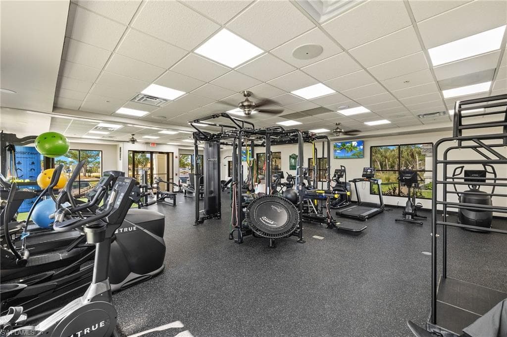 16252 Kelly Woods DR-27
