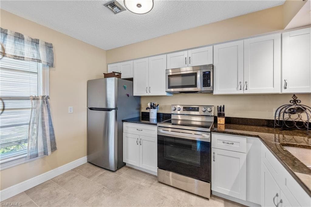 25494 Cockleshell DR 202-2