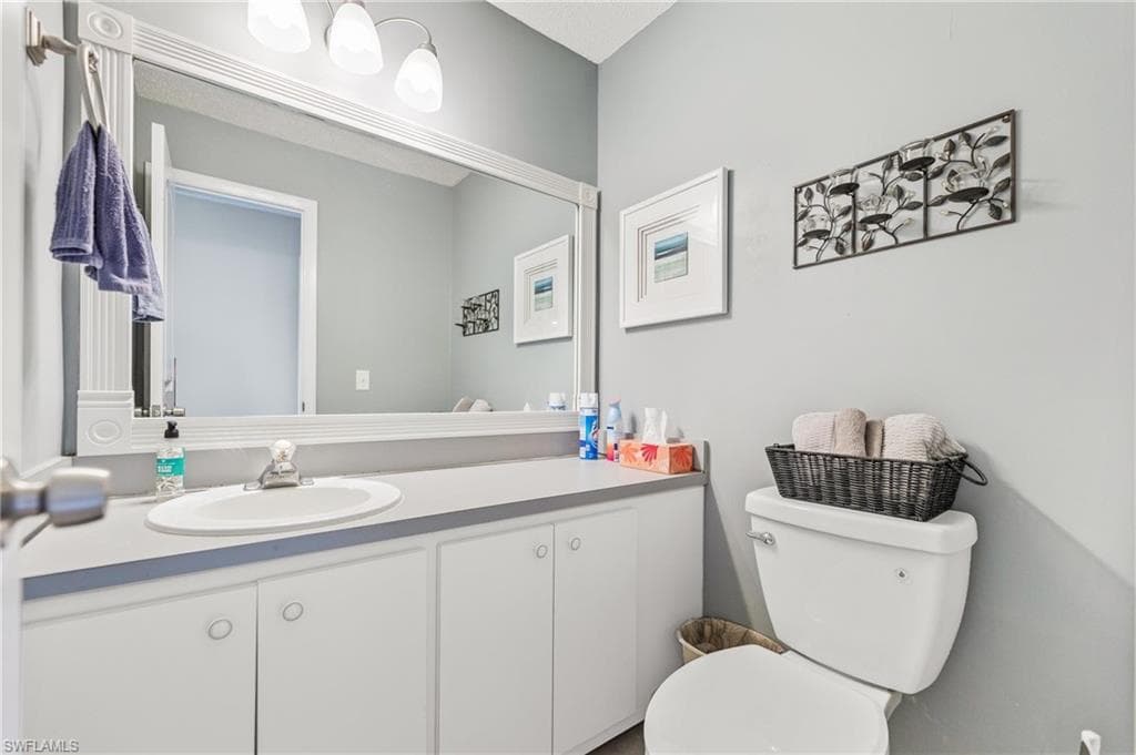 25494 Cockleshell DR 202-10