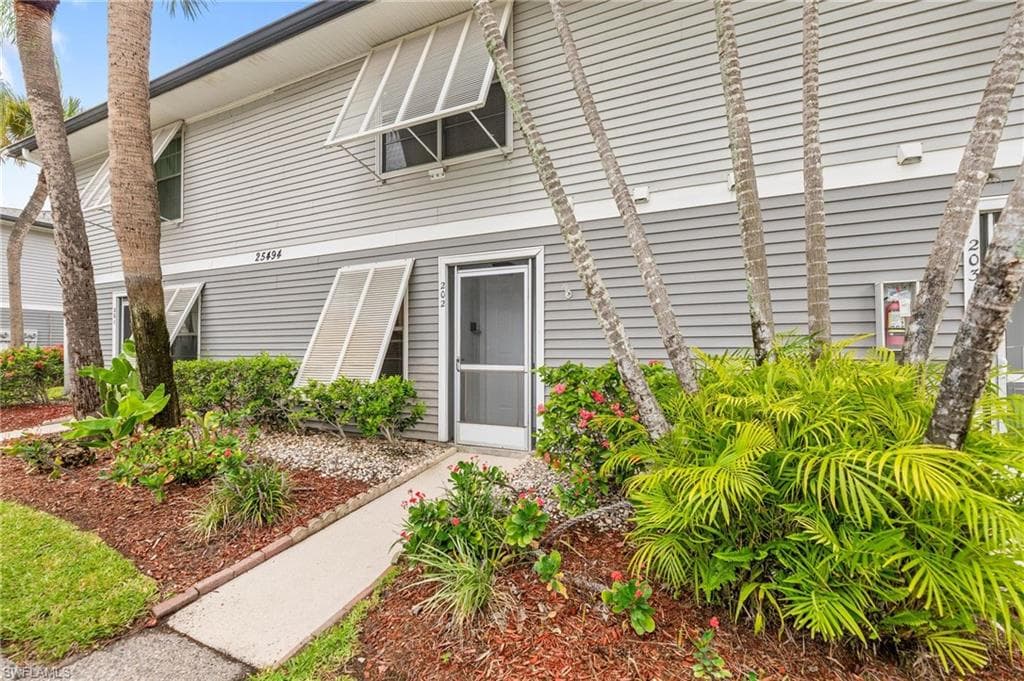 25494 Cockleshell DR 202-25