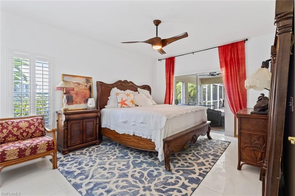 930 Moon Lake DR-13