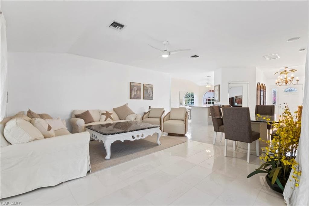 930 Moon Lake DR-5