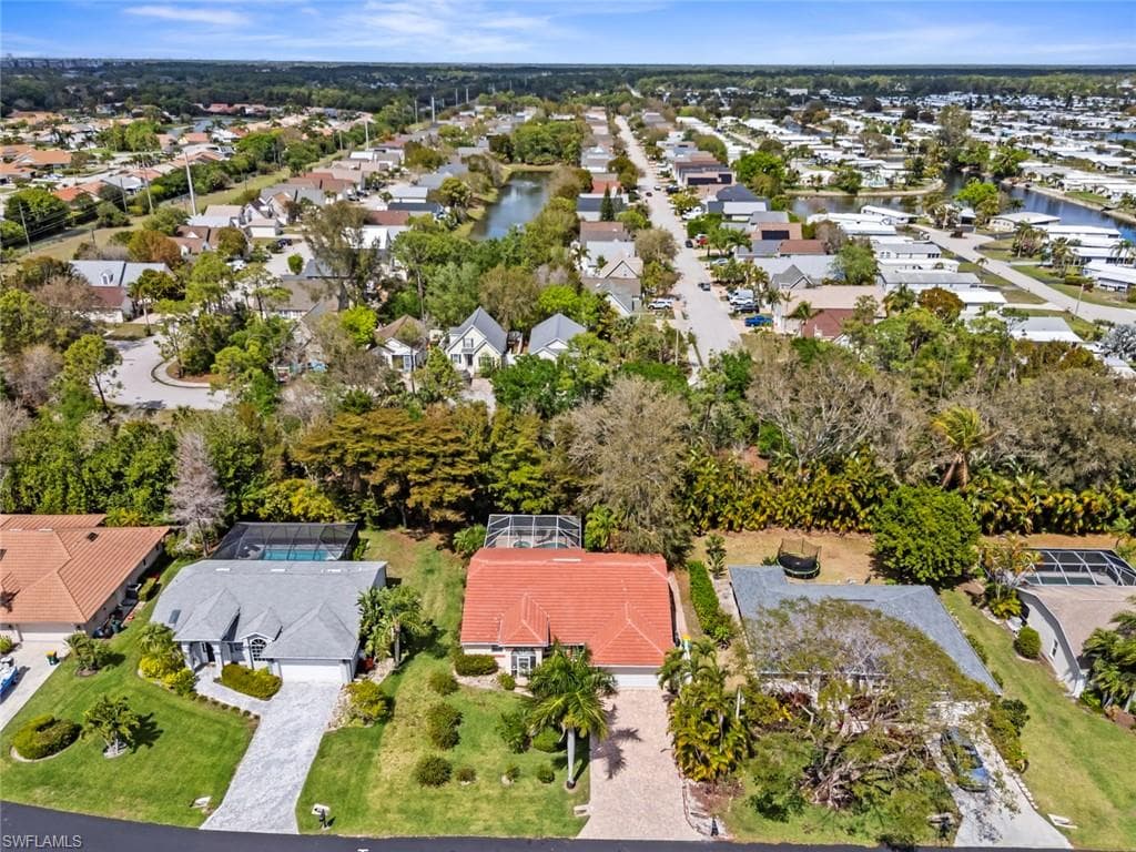 930 Moon Lake DR-29