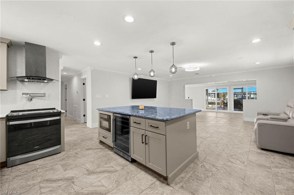 17741 Rebecca AVE-10